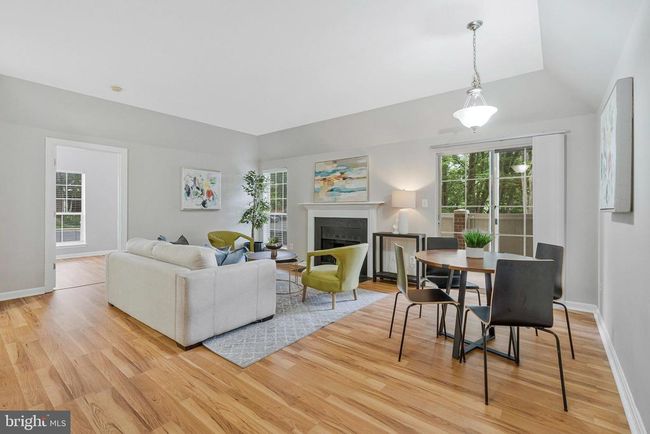 APT-2001 - 12153 Penderview Ln, Condo with 2 bedrooms, 2 bathrooms and null parking in FAIRFAX VA | Image 5