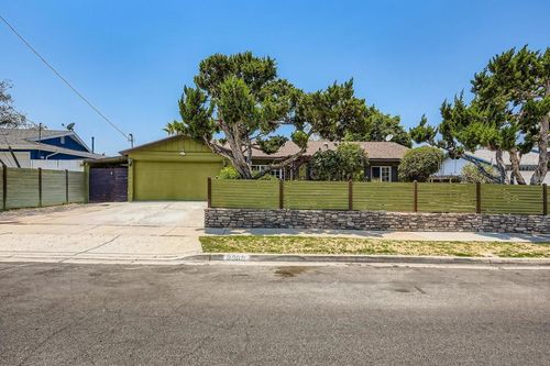 9802 Settle Rd, Santee, CA, 92071-2120 | Card Image
