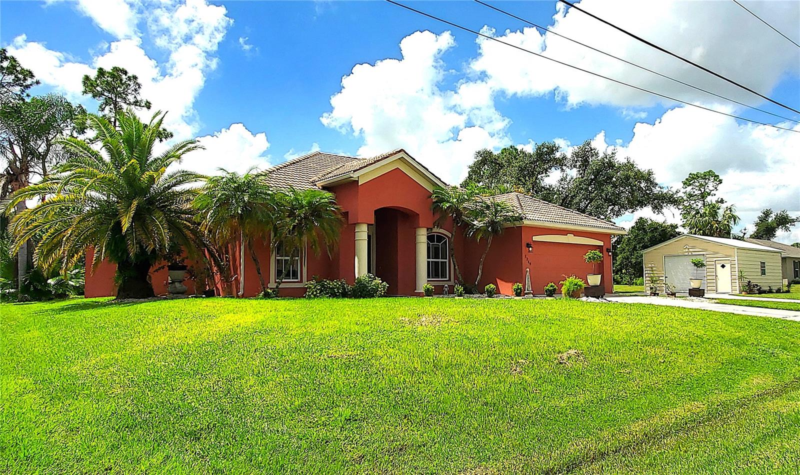 Villa Green Ave, North Port, FL 34288