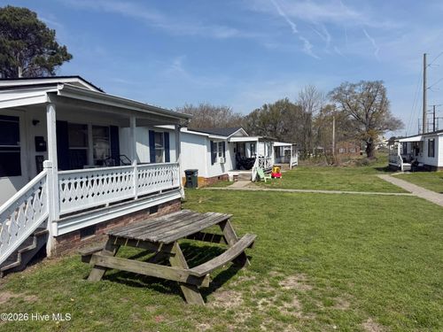 213/215 E Albemarle Street, Edenton, NC, 27932 | Card Image