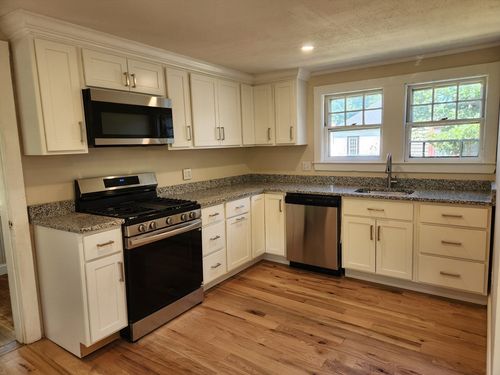 82-82 Sea St., Weymouth, MA, 02191 | Card Image