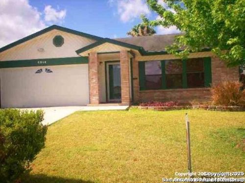 6664 Snow Meadow Dr, Converse, TX, 78109-3302 | Card Image