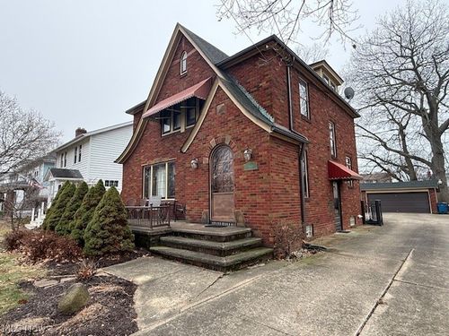 1010 Archwood Ave, Lorain, OH, 44052-1249 | Card Image
