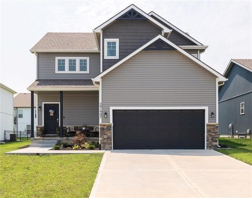 27407 E Sycamore St, Lee's Summit, MO, 64086-8480 | Card Image