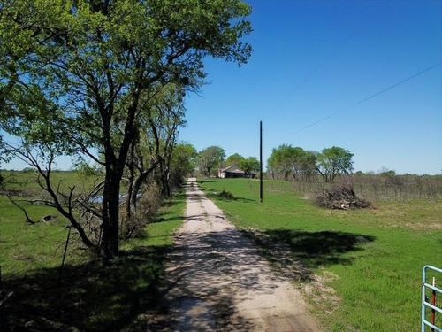 000 County Road 2624, Wills Point, TX, 75169 | Card Image
