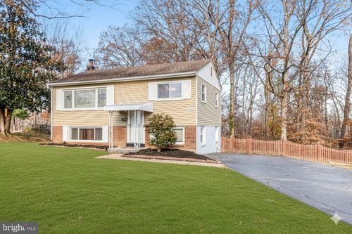 1916 Willow Ln, WOODBRIDGE, VA, 22191-1830 | Card Image