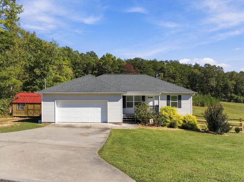 3562 Colston Ln, Tunnel Hill, GA, 30755-9235 | Card Image