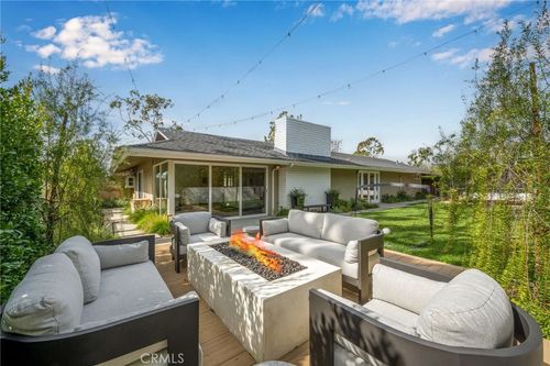 1800 Glenwood Ln, Newport Beach, CA, 92660-4318 | Card Image