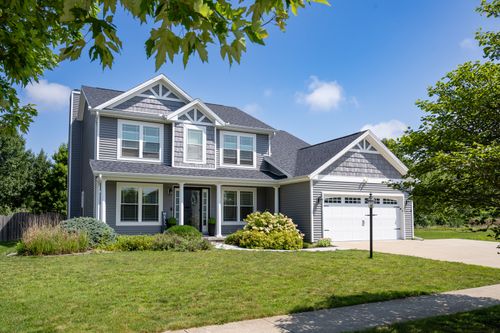 302 Goldenrod Dr, Savoy, IL, 61874-9332 | Card Image