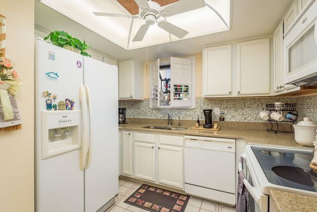 1712 - 1712 Hammock Pine Blvd, Condo with 1 bedrooms, 2 bathrooms and null parking in CLEARWATER FL | Image 11