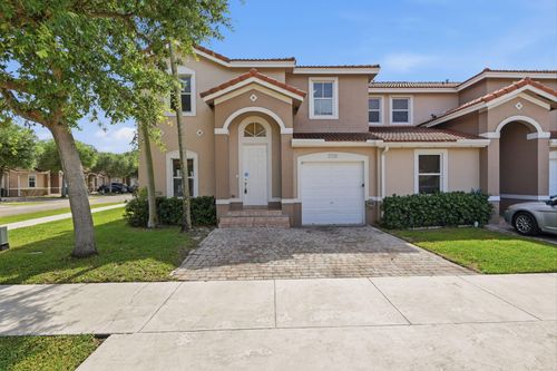 27598 Sw 138th Ave, Homestead, FL, 33032-7774 | Card Image