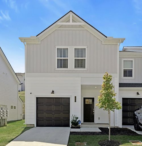 4669 Ridge Bend Dr, Nashville, TN, 37207-3082 | Card Image