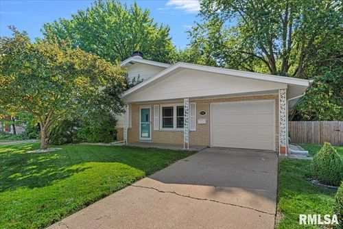 846 Roanoke Dr, Springfield, IL, 62702-3425 | Card Image