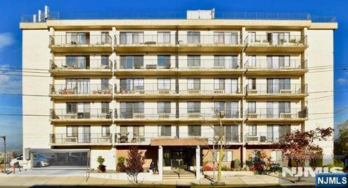 233 12th, Palisades Park, NJ, 07650 | Card Image