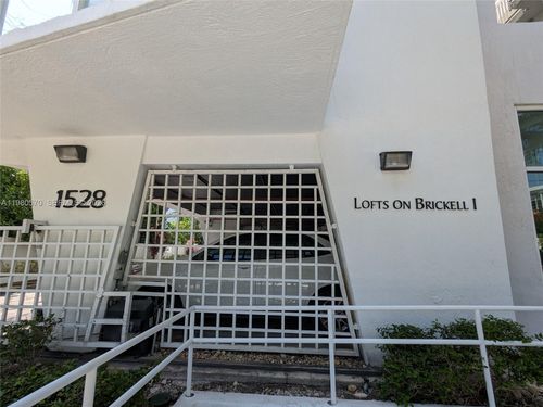 104-1528 Brickell Ave, Miami, FL, 33129 | Card Image