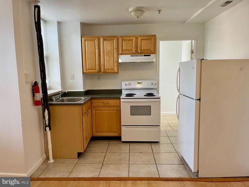 apt-1d-307 Dolphin St, BALTIMORE, MD, 21217-3650 | Card Image