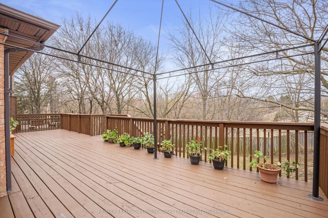 1 Bronte Rd, House other with 8 bedrooms, 6 bathrooms and 6 parking in Thornhill ON | Image 23