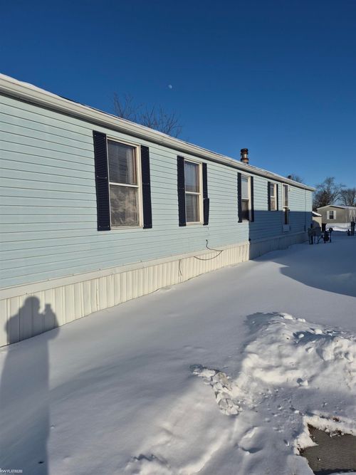 5238 Bud Ln, Casco, MI, 48064-4659 | Card Image