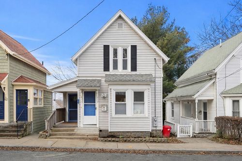 84 Centennial Ave, Gloucester, MA, 01930-2549 | Card Image