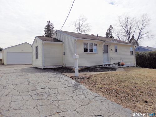 88 Brookview Ave, Waterbury, CT, 06706-2703 | Card Image