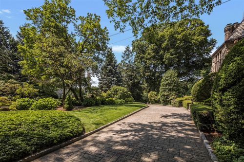 9 Rittenhouse Rd, Bronxville, NY, 10708-2320 | Card Image