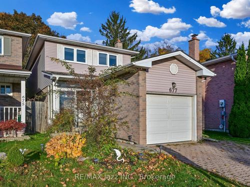 677 Grandview Dr, Oshawa, ON, L1H7V9 | Card Image