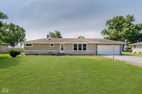 543 W Gossett Rd, Frankfort, IN, 46041-7648 | Card Image