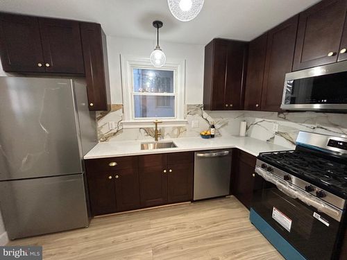 816 Elmwood Ln, CUMBERLAND, MD, 21502-1411 | Card Image