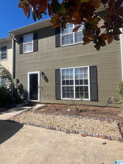 205 Willow Point Cir, ALABASTER, AL, 35007-9032 | Card Image