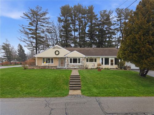 6 New Clark Rd, Cumberland, RI, 02864-2445 | Card Image