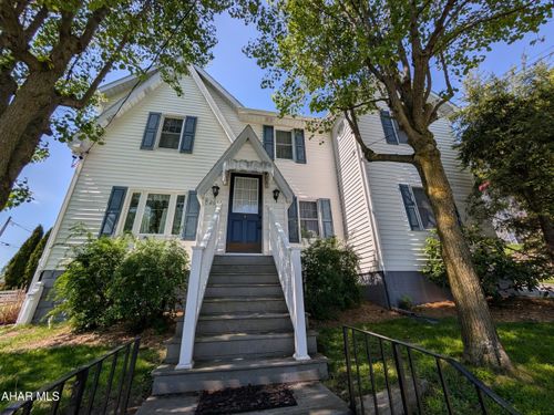 2611 5th St, Altoona, PA, 16601-3813 | Card Image