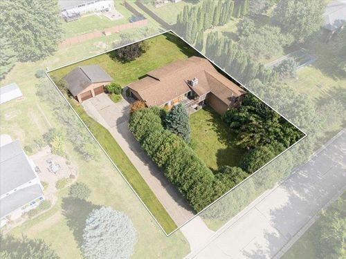607 W View Dr, Guttenberg, IA, 52052-9541 | Card Image