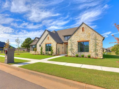 10101 Sw 27th St, Yukon, OK, 73099-7742 | Card Image