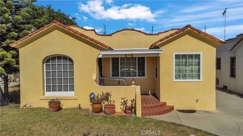 8148 Madison Ave, South Gate, CA, 90280-2219 | Card Image