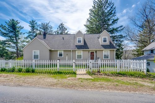 144 Church St, Doylestown, OH, 44230-1403 | Card Image