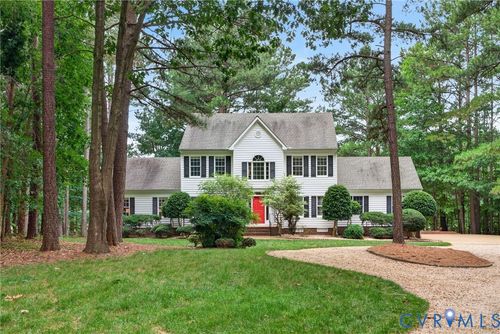 8201 Sidlaw Hills Ter, Chesterfield, VA, 23838-5184 | Card Image