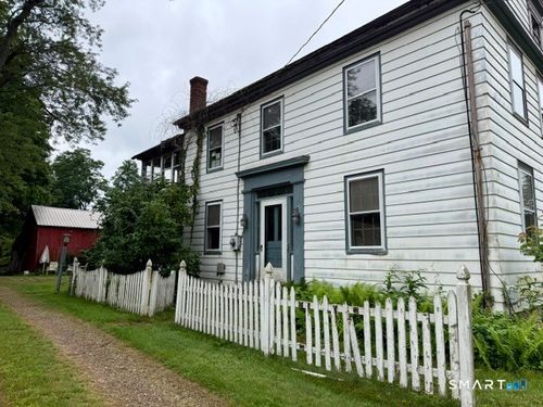546 Main St, Somers, CT, 06071-2039 | Card Image