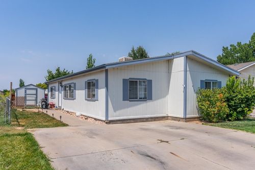 413 Holly Park Dr, Fruita, CO, 81521-9034 | Card Image