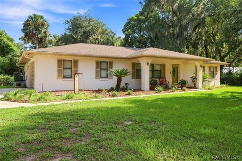 9685 W Tom Mason Drive, CRYSTAL RIVER, FL, 34428 | Card Image