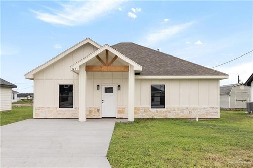 2261 Victoriano St, Weslaco, TX, 78596 | Card Image