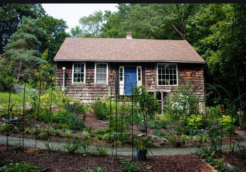 10 Bates Hl, Sturbridge, MA, 01518-1291 | Card Image