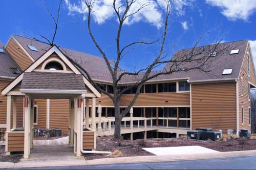 1-C11 Long Bay Point Dr, Galena, IL, 61036-8704 | Card Image