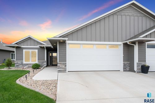 527 Granite Ave, Tea, SD, 57064 | Card Image