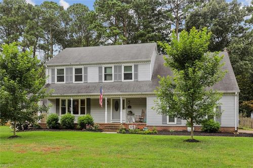 7 Thomas Dr, Poquoson, VA, 23662-1736 | Card Image