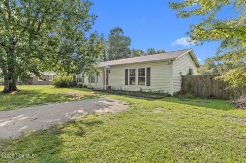 651 Queens Creek Rd, Hubert, NC, 28539-4191 | Card Image