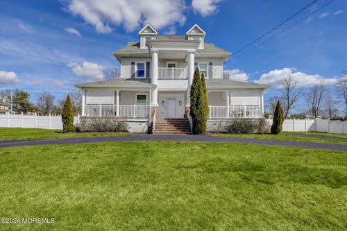 239 Park Ave, Elberon, NJ, 07740-4548 | Card Image