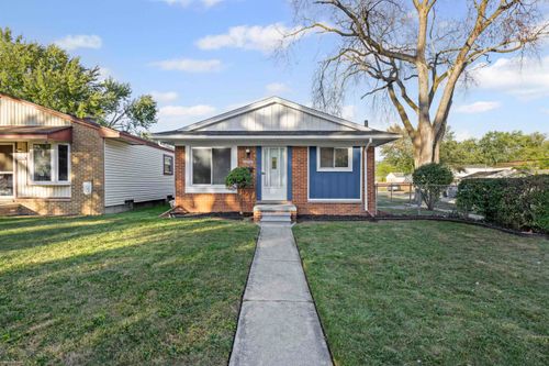 23339 Allor St, Saint Clair Shores, MI, 48082-2112 | Card Image