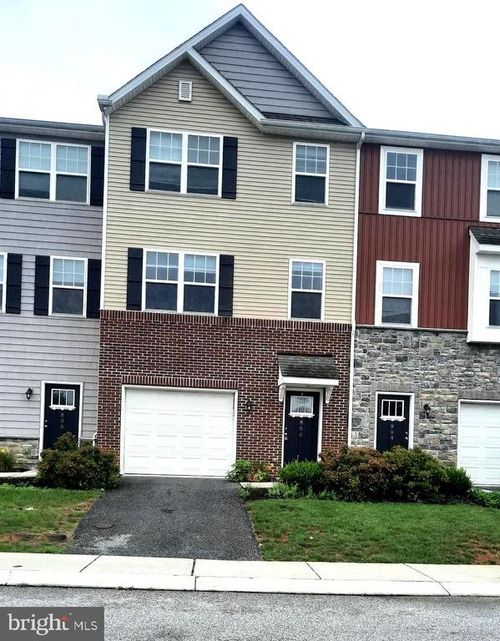806 Admirals Quay Dr, MECHANICSBURG, PA, 17050-2670 | Card Image
