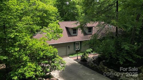 23 Dvga Ct, Brevard, NC, 28712-9012 | Card Image