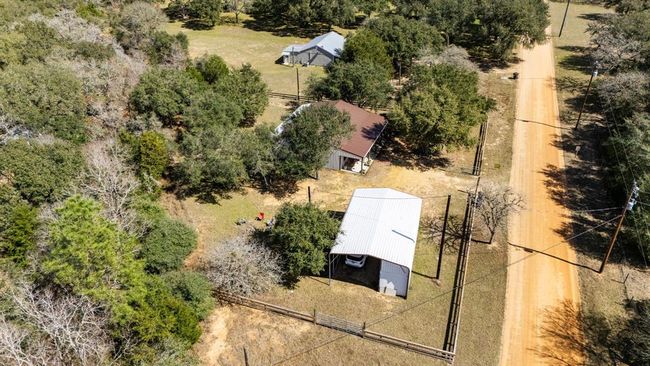 Front yard with carport | Image 14